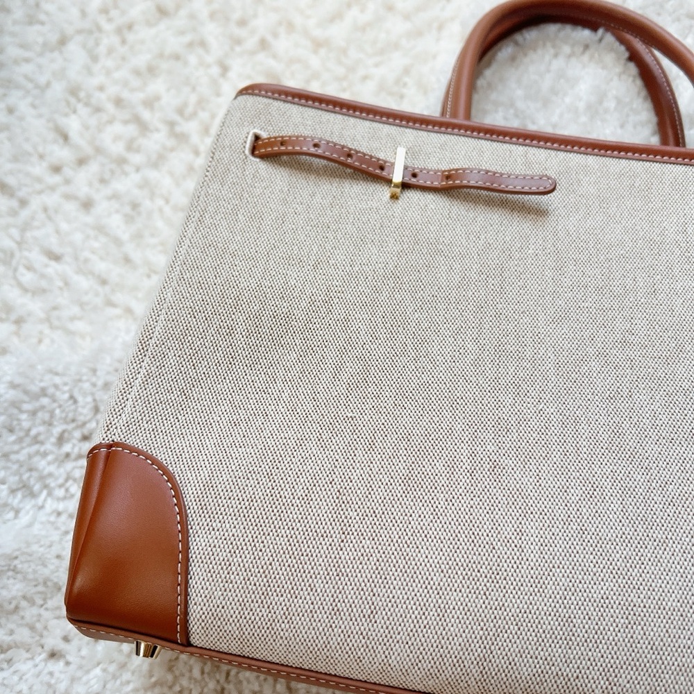 Verafied Beige Canvas Book Tote Bag - Picture 7 of 10
